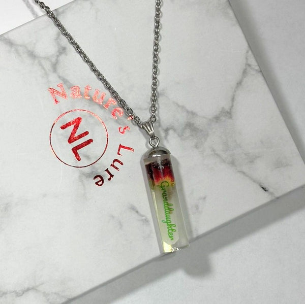 Precious Love: Real rose bud pendant chain necklace