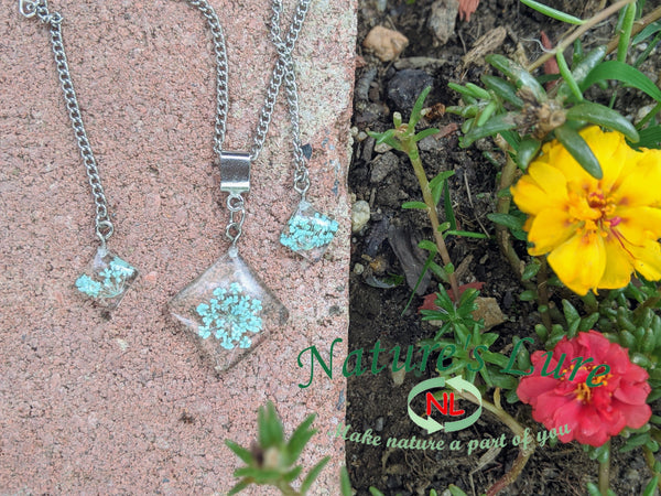 Silver chain necklace and earrings with blue flower resin pendant: Royal Blue - Nature's Lure