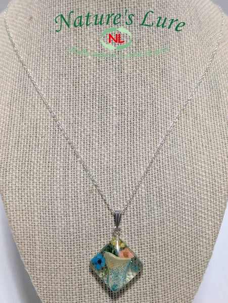 Beach Love: Handmade flower and shell pendant sterling silver necklace - Nature's Lure