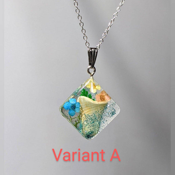 Beach Love: Handmade flower and shell pendant sterling silver necklace - Nature's Lure