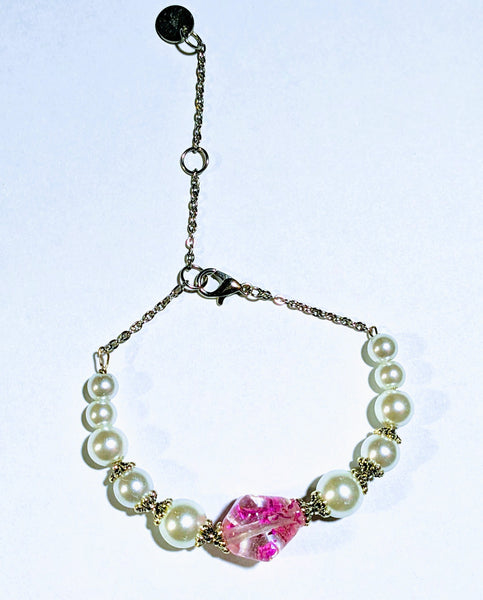 Prescious Band: Flower pendant glass pearl bracelet