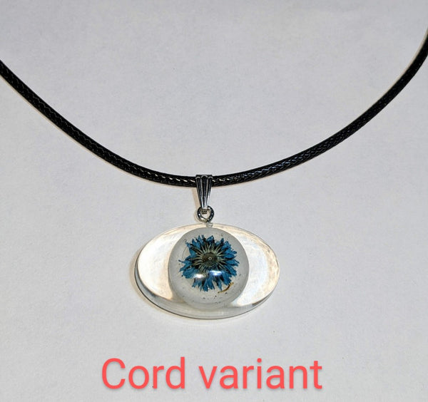 Delicate Armor: Handmade real flower evil eye pendant necklace