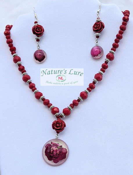 Red bead necklace and earrings with Rose flower resin pendant: Rouge Amor - Nature's Lure