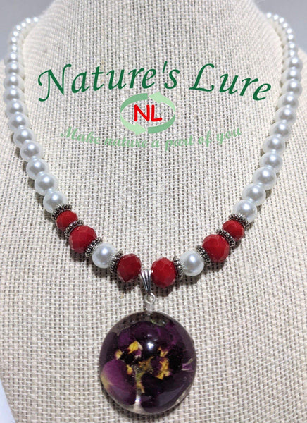 Rouge Creme: White glass pearl necklace with red flower pendant - Nature's Lure