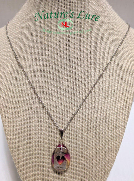 Romantic Charm: Chain necklace with Valentine resin pendant - Nature's Lure